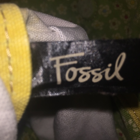 Fossil Floral Mixed Pattern Covered Canvas Bag - Picture 5 of 8